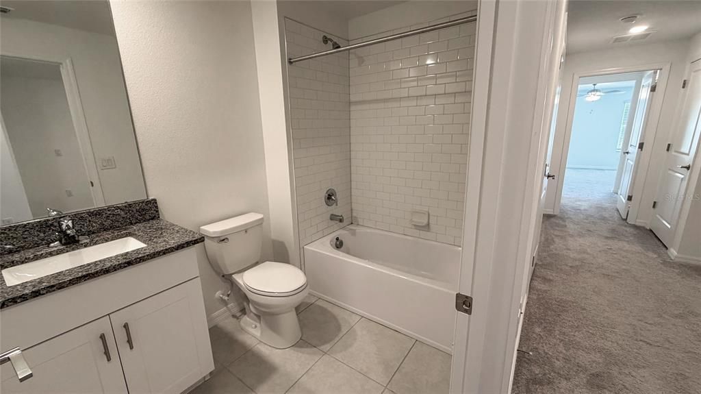 For Rent: $2,100 (3 beds, 2 baths, 1634 Square Feet)