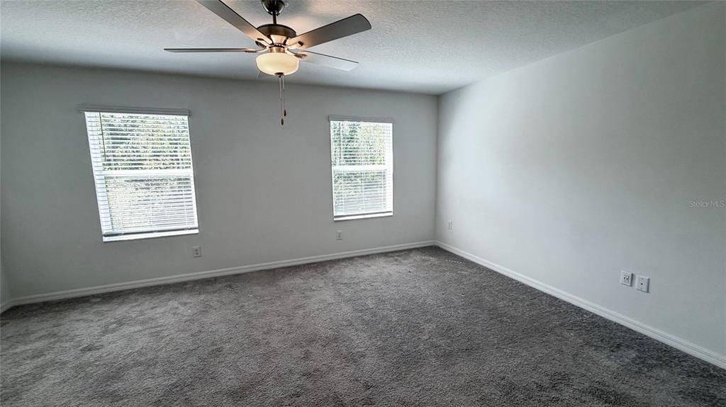 For Rent: $2,100 (3 beds, 2 baths, 1634 Square Feet)