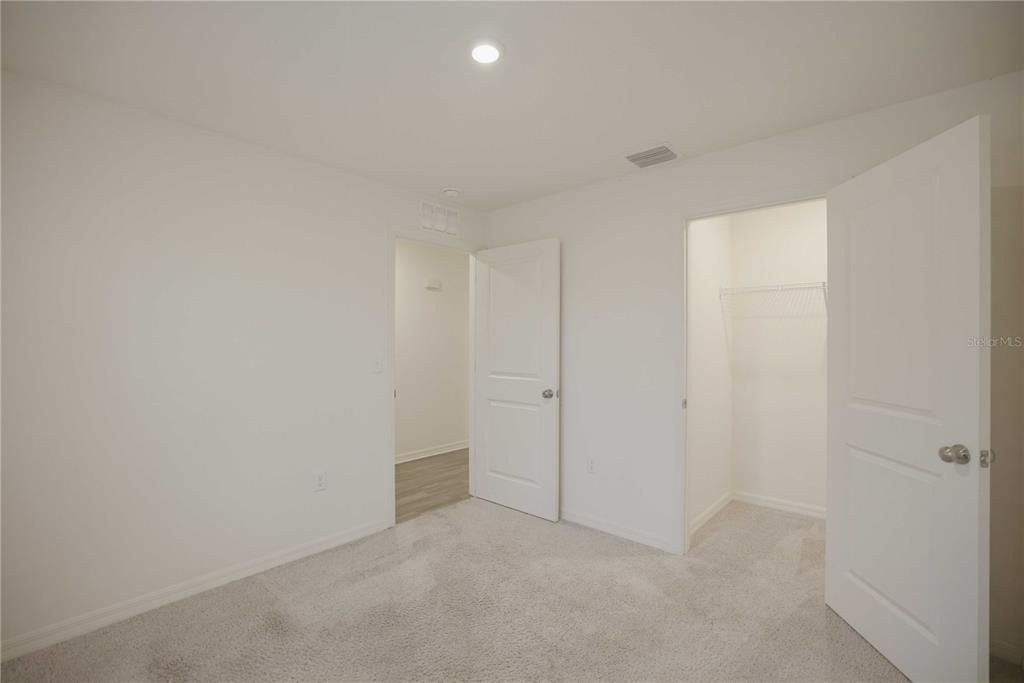For Sale: $232,000 (3 beds, 2 baths, 1272 Square Feet)