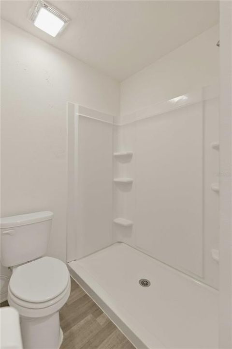 For Sale: $232,000 (3 beds, 2 baths, 1272 Square Feet)