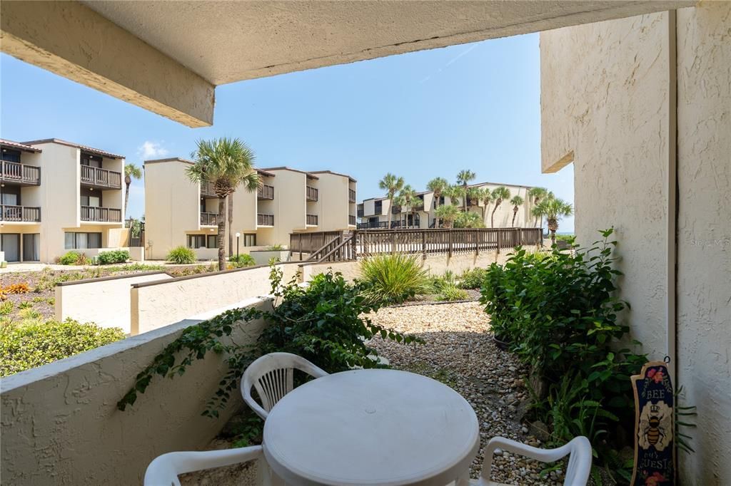 En Venta: $450,000 (2 camas, 2 baños, 1350 Pies cuadrados)