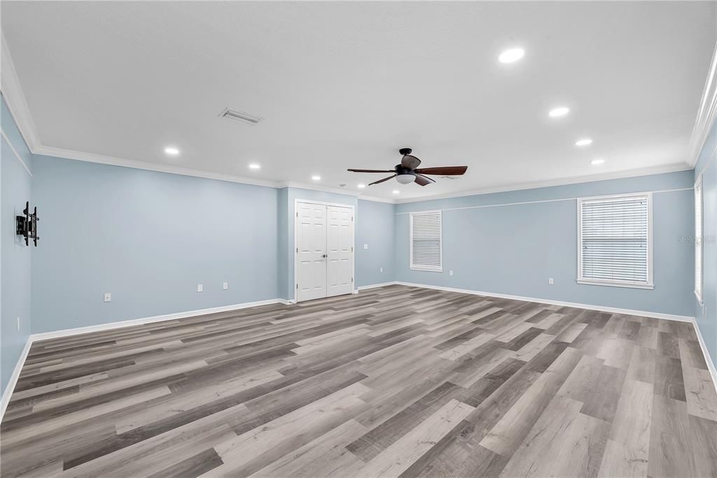For Sale: $625,000 (4 beds, 2 baths, 3534 Square Feet)