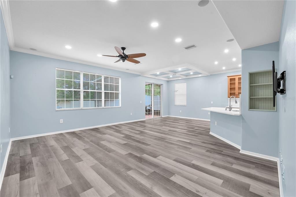 For Sale: $625,000 (4 beds, 2 baths, 3534 Square Feet)