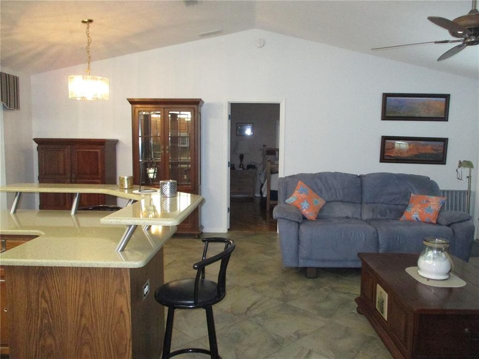 For Sale: $259,000 (2 beds, 2 baths, 1398 Square Feet)