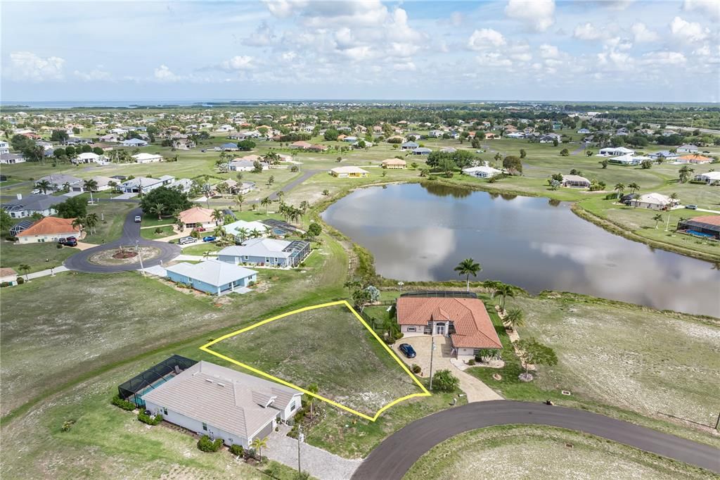 En Venta: $38,900 (0.23 acres)
