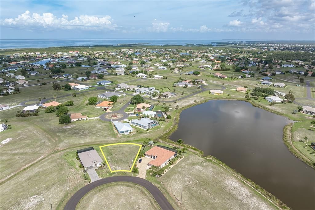 En Venta: $38,900 (0.23 acres)