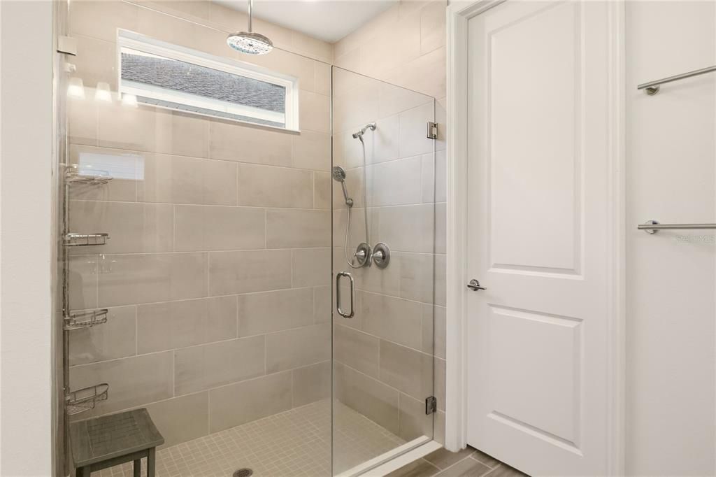 For Sale: $439,000 (2 beds, 2 baths, 1710 Square Feet)