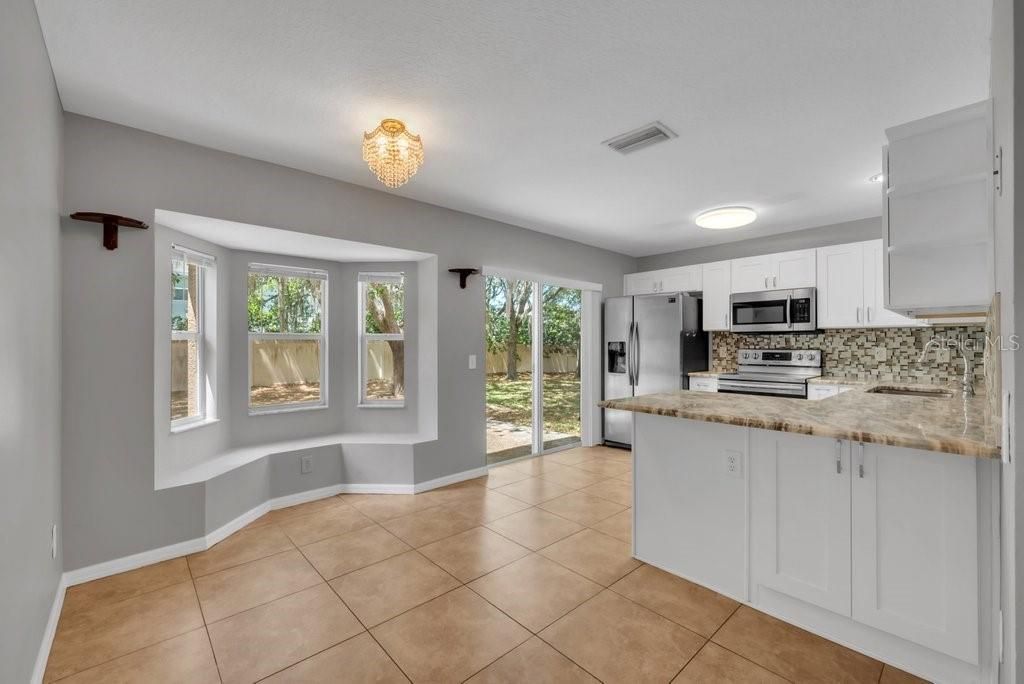 Active With Contract: $2,000 (4 beds, 2 baths, 1438 Square Feet)
