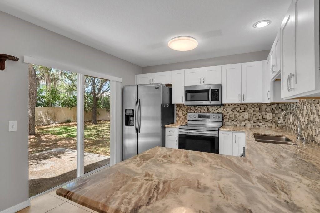 Active With Contract: $2,000 (4 beds, 2 baths, 1438 Square Feet)