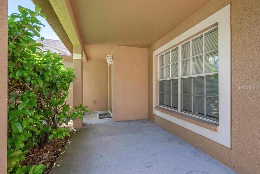 Active With Contract: $2,000 (4 beds, 2 baths, 1438 Square Feet)