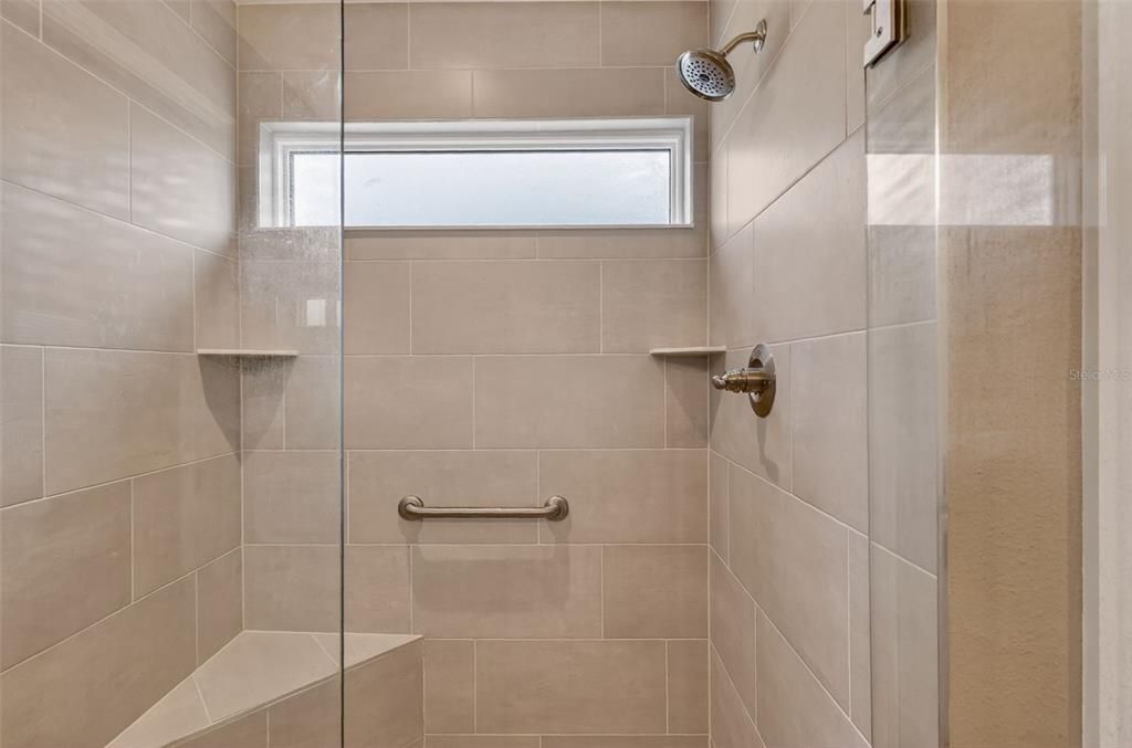 En Venta: $379,000 (3 camas, 2 baños, 1419 Pies cuadrados)
