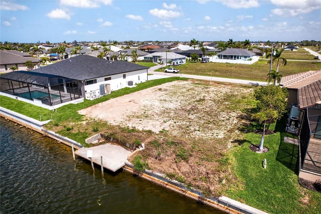 En Venta: $299,000 (0.23 acres)