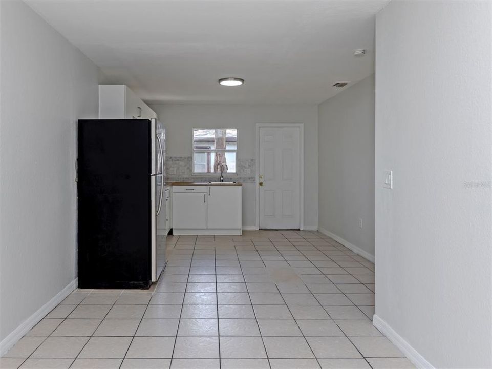 For Sale: $575,000 (8 beds, 0 baths, 2756 Square Feet)