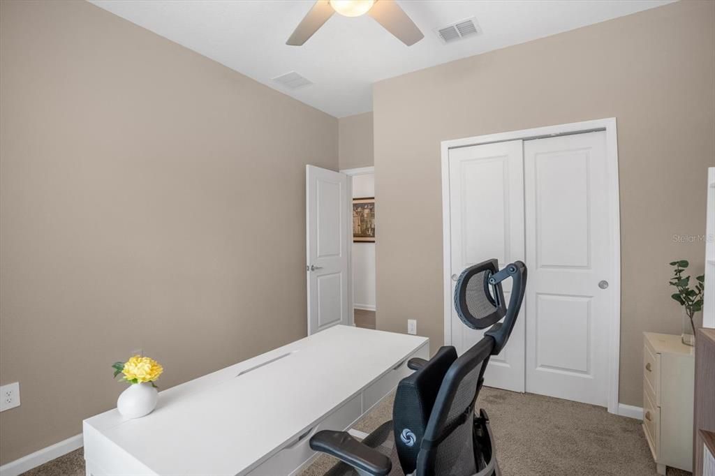 For Rent: $2,800 (4 beds, 2 baths, 1858 Square Feet)