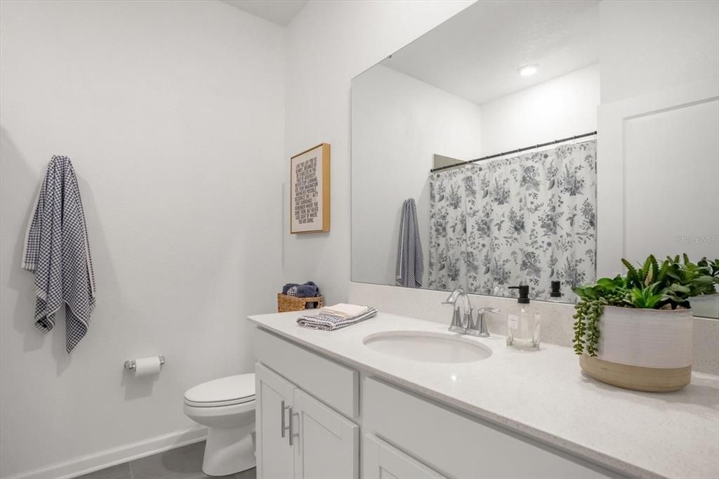 For Rent: $2,800 (4 beds, 2 baths, 1858 Square Feet)