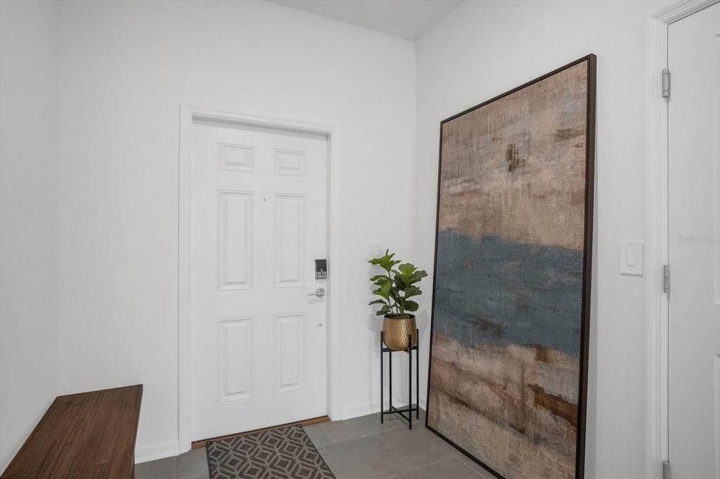 For Rent: $2,800 (4 beds, 2 baths, 1858 Square Feet)