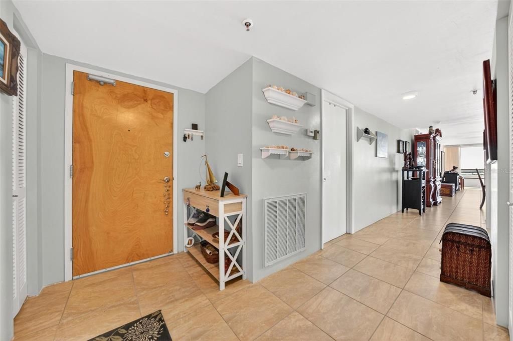 For Sale: $625,000 (3 beds, 2 baths, 2085 Square Feet)