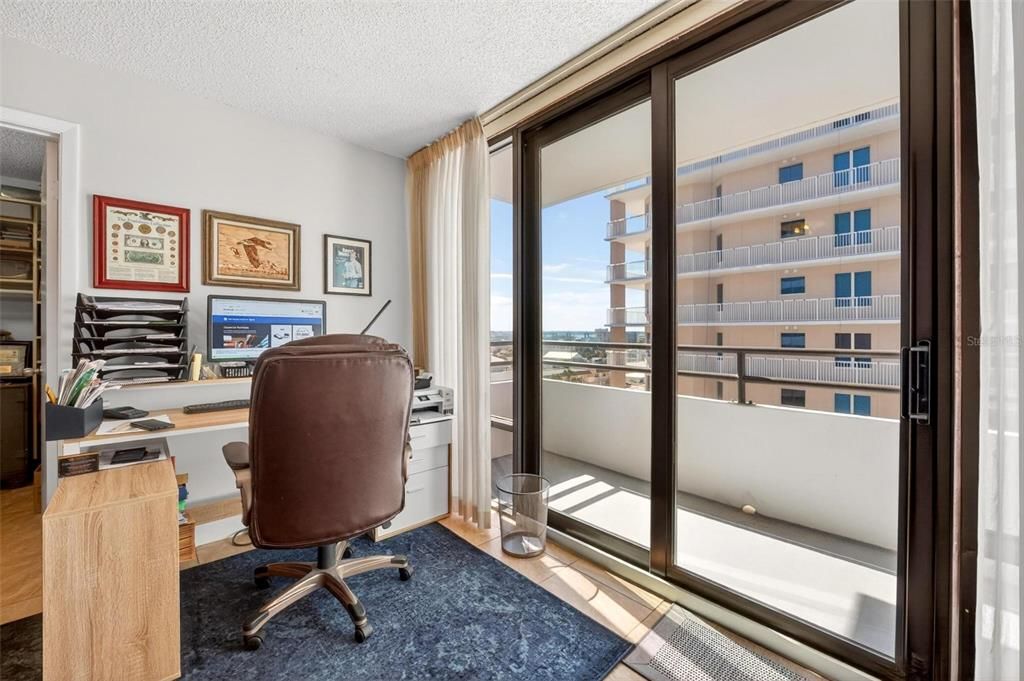 For Sale: $625,000 (3 beds, 2 baths, 2085 Square Feet)