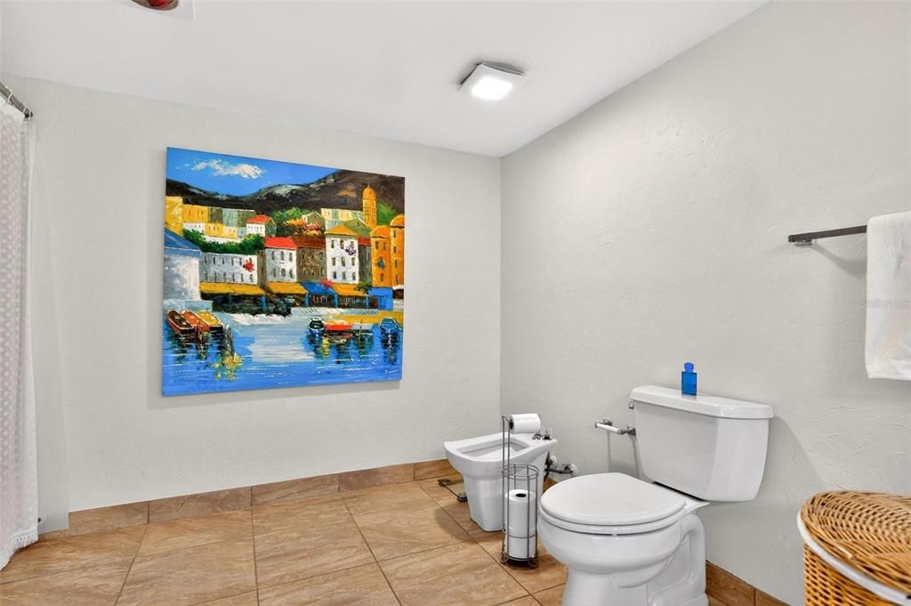 For Sale: $625,000 (3 beds, 2 baths, 2085 Square Feet)