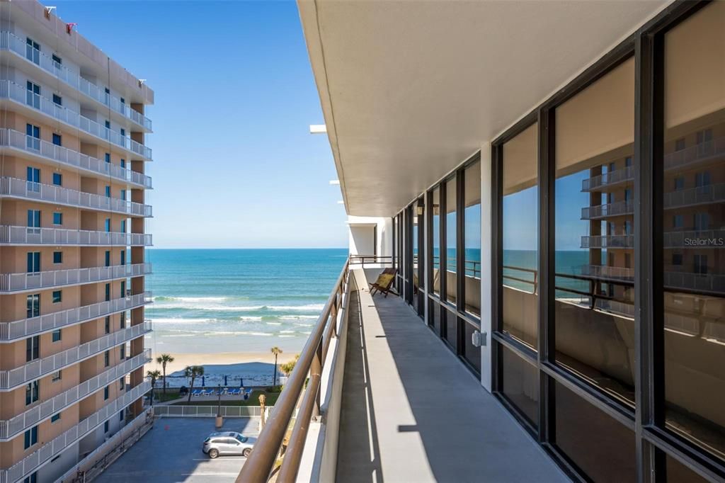 For Sale: $625,000 (3 beds, 2 baths, 2085 Square Feet)