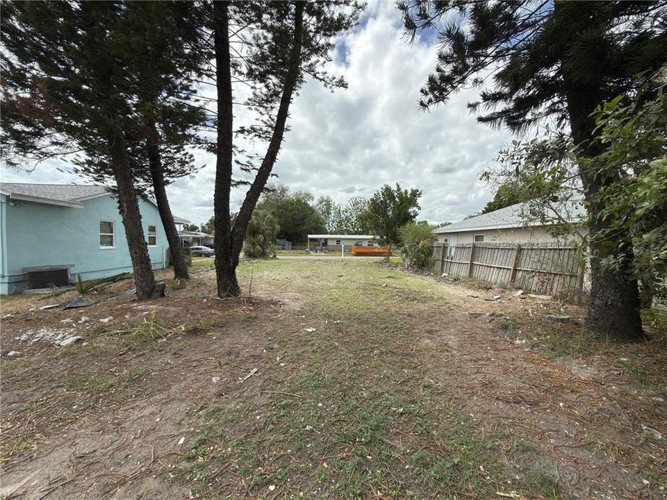 Active With Contract: $127,900 (0.13 acres)