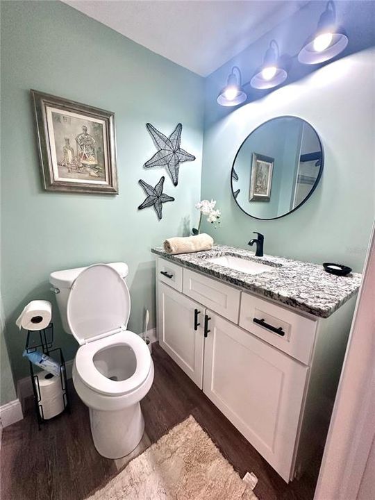 Active With Contract: $229,900 (2 beds, 2 baths, 1236 Square Feet)