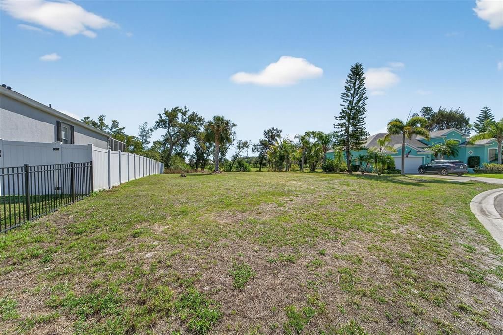 En Venta: $165,000 (0.23 acres)