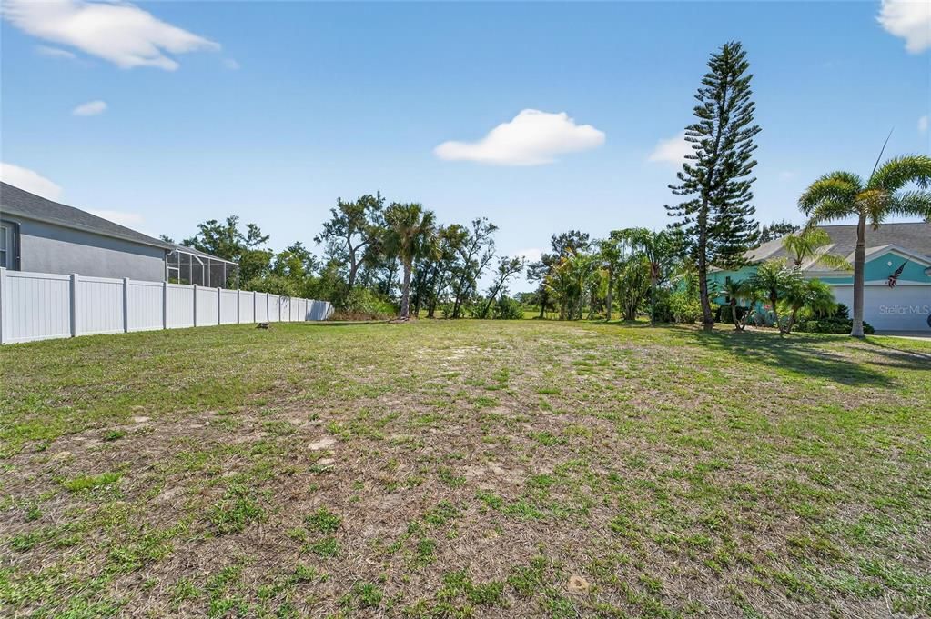 En Venta: $165,000 (0.23 acres)