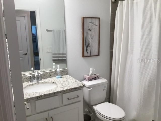 For Sale: $359,400 (3 beds, 3 baths, 1852 Square Feet)