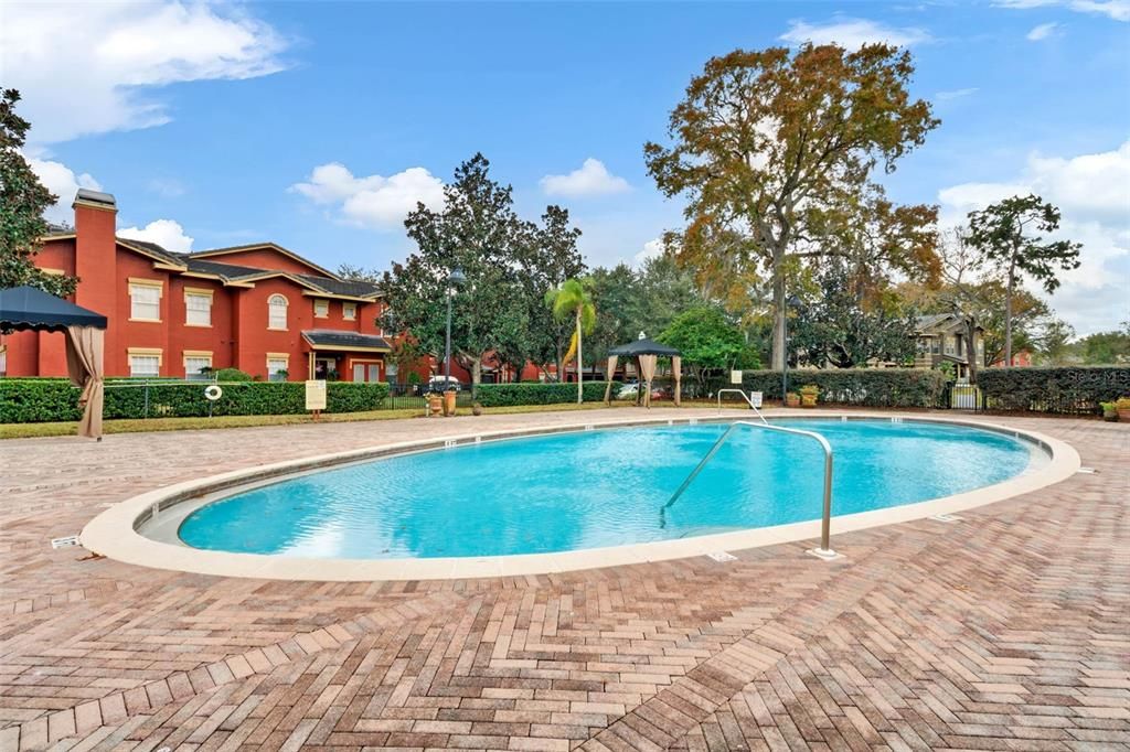 На продажу: $148,900 (1 спален, 1 ванн, 846 Квадратных фут)