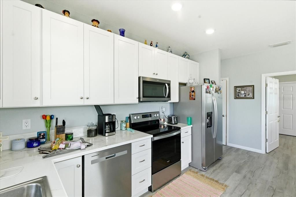En Venta: $599,000 (4 camas, 4 baños, 1800 Pies cuadrados)