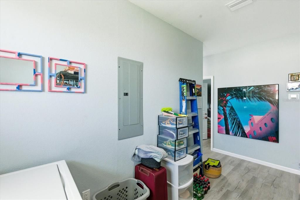En Venta: $599,000 (4 camas, 4 baños, 1800 Pies cuadrados)