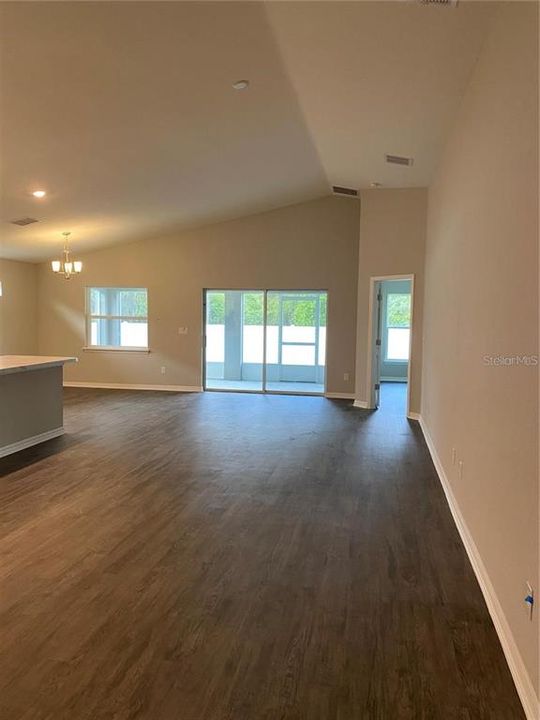 Active With Contract: $2,450 (3 beds, 2 baths, 1990 Square Feet)