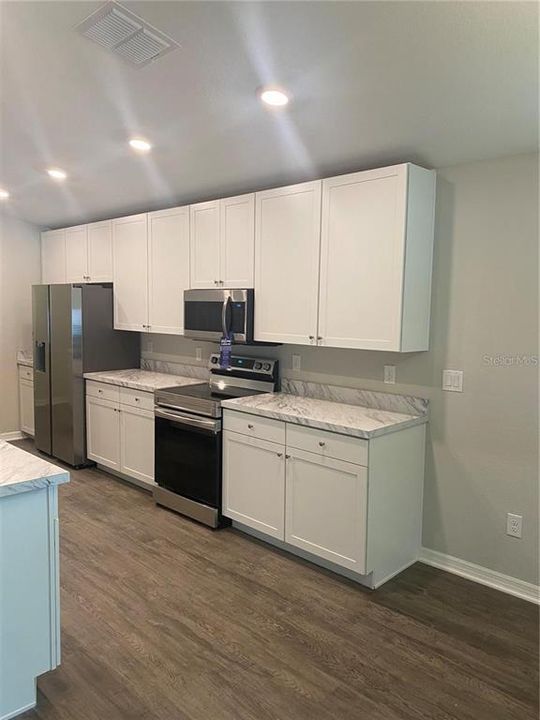 Active With Contract: $2,450 (3 beds, 2 baths, 1990 Square Feet)