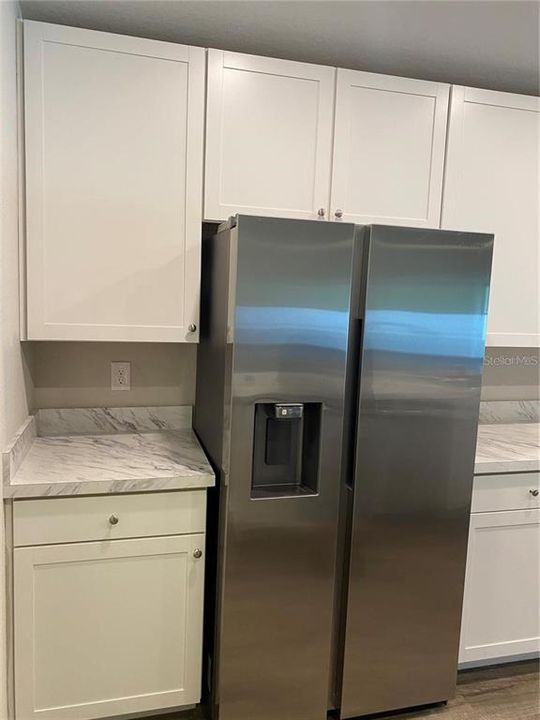 Active With Contract: $2,450 (3 beds, 2 baths, 1990 Square Feet)