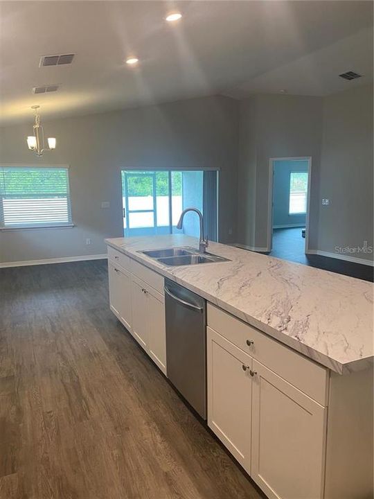 Active With Contract: $2,450 (3 beds, 2 baths, 1990 Square Feet)