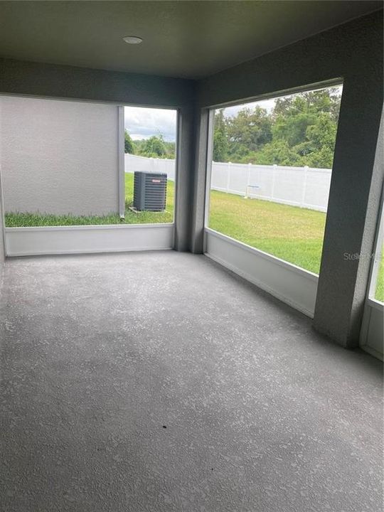 Active With Contract: $2,450 (3 beds, 2 baths, 1990 Square Feet)