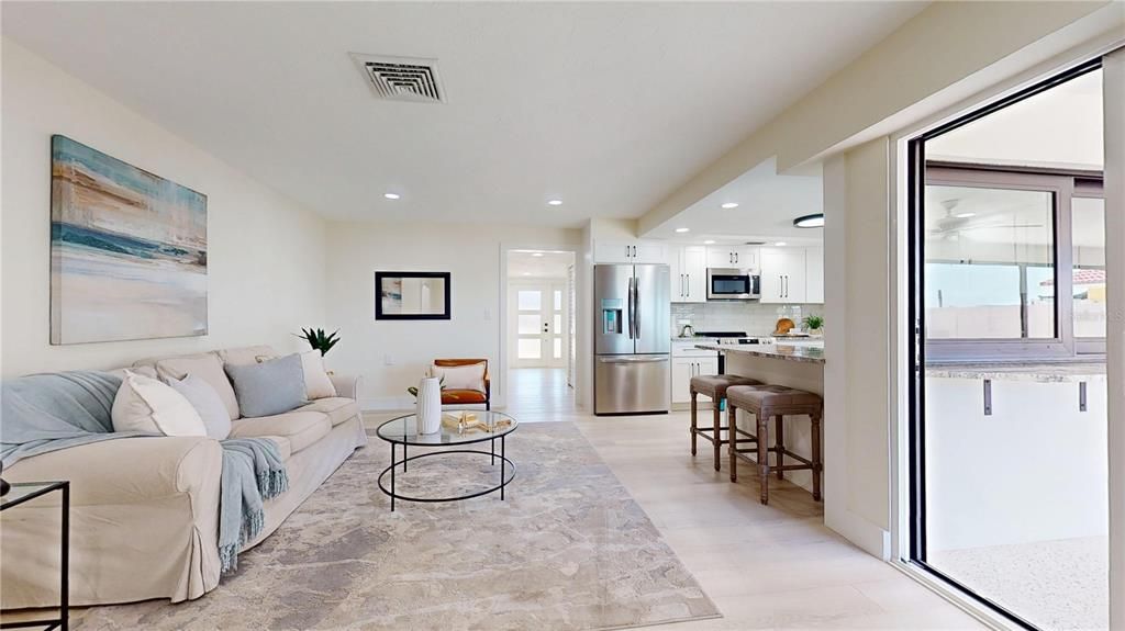 Active With Contract: $5,975 (4 beds, 2 baths, 1913 Square Feet)