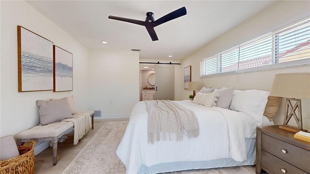 Active With Contract: $5,975 (4 beds, 2 baths, 1913 Square Feet)