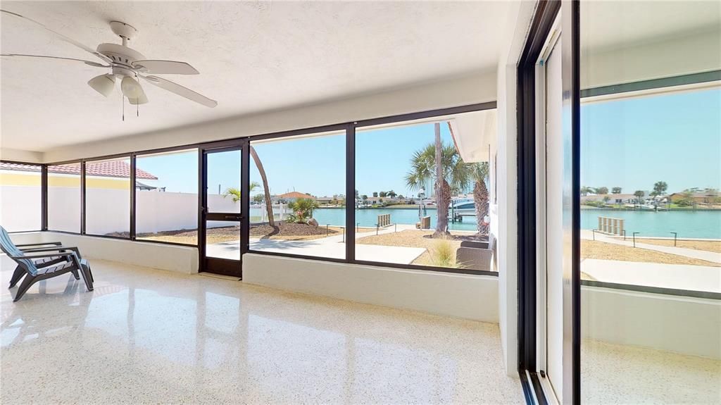 Active With Contract: $5,975 (4 beds, 2 baths, 1913 Square Feet)