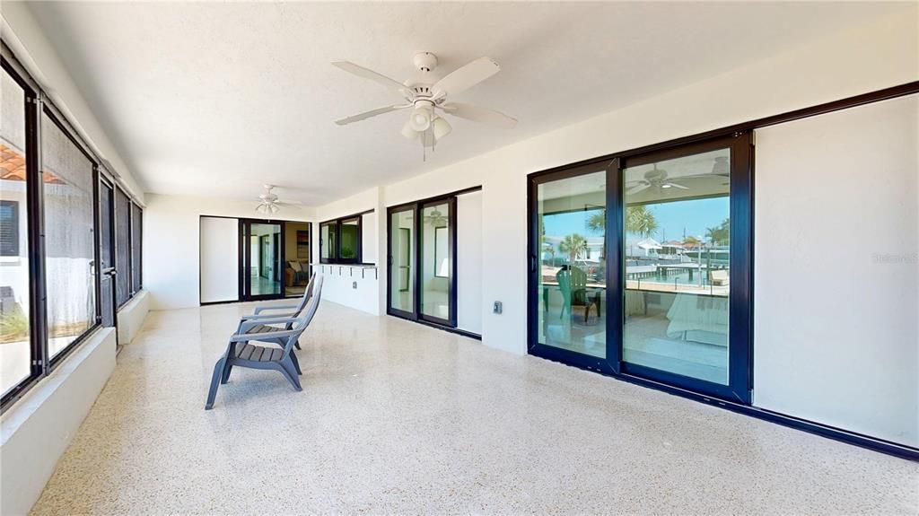 Active With Contract: $5,975 (4 beds, 2 baths, 1913 Square Feet)