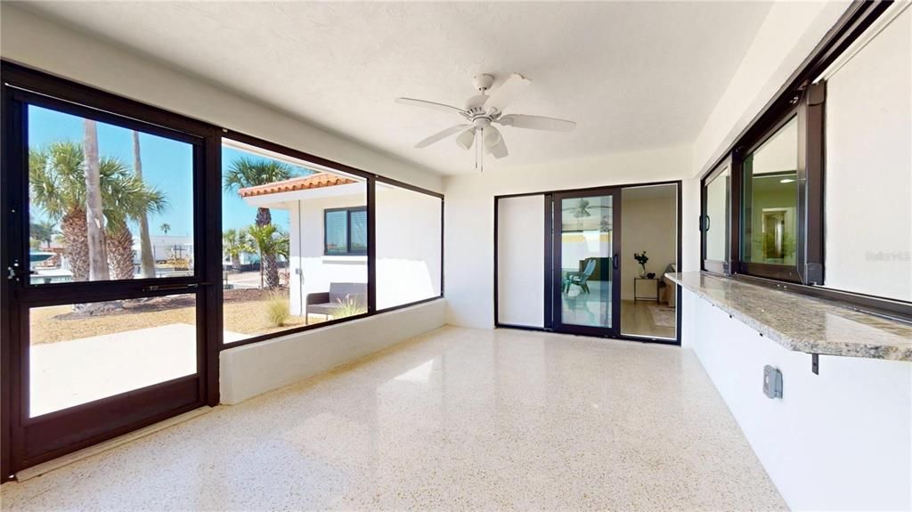 Active With Contract: $5,975 (4 beds, 2 baths, 1913 Square Feet)