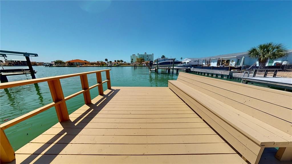 Active With Contract: $5,975 (4 beds, 2 baths, 1913 Square Feet)