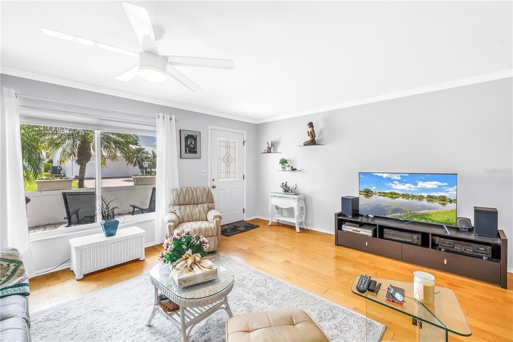 En Venta: $399,000 (3 camas, 2 baños, 1794 Pies cuadrados)