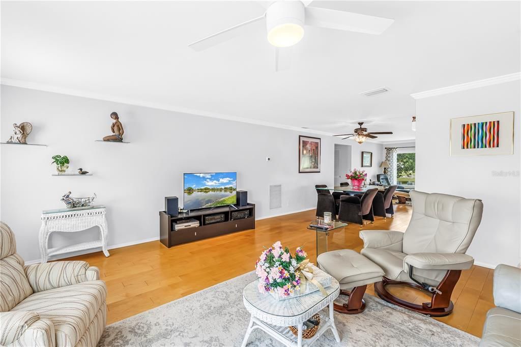 En Venta: $399,000 (3 camas, 2 baños, 1794 Pies cuadrados)