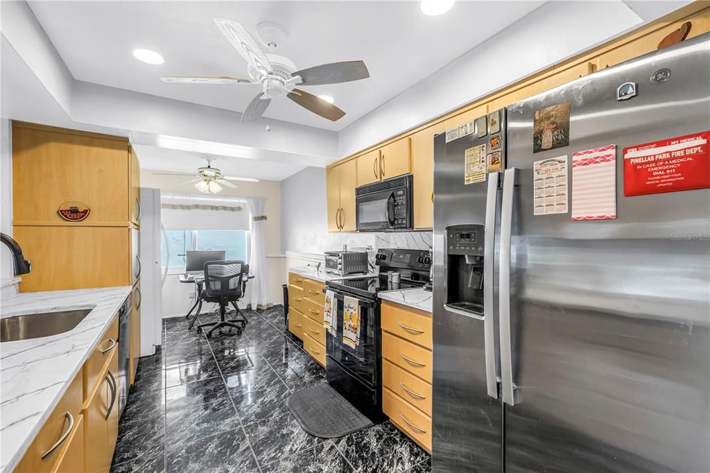 En Venta: $399,000 (3 camas, 2 baños, 1794 Pies cuadrados)