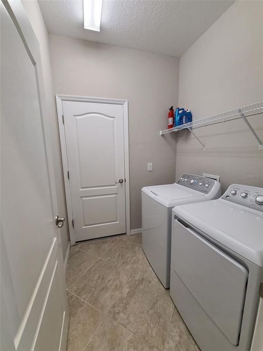 For Rent: $2,700 (4 beds, 3 baths, 2032 Square Feet)