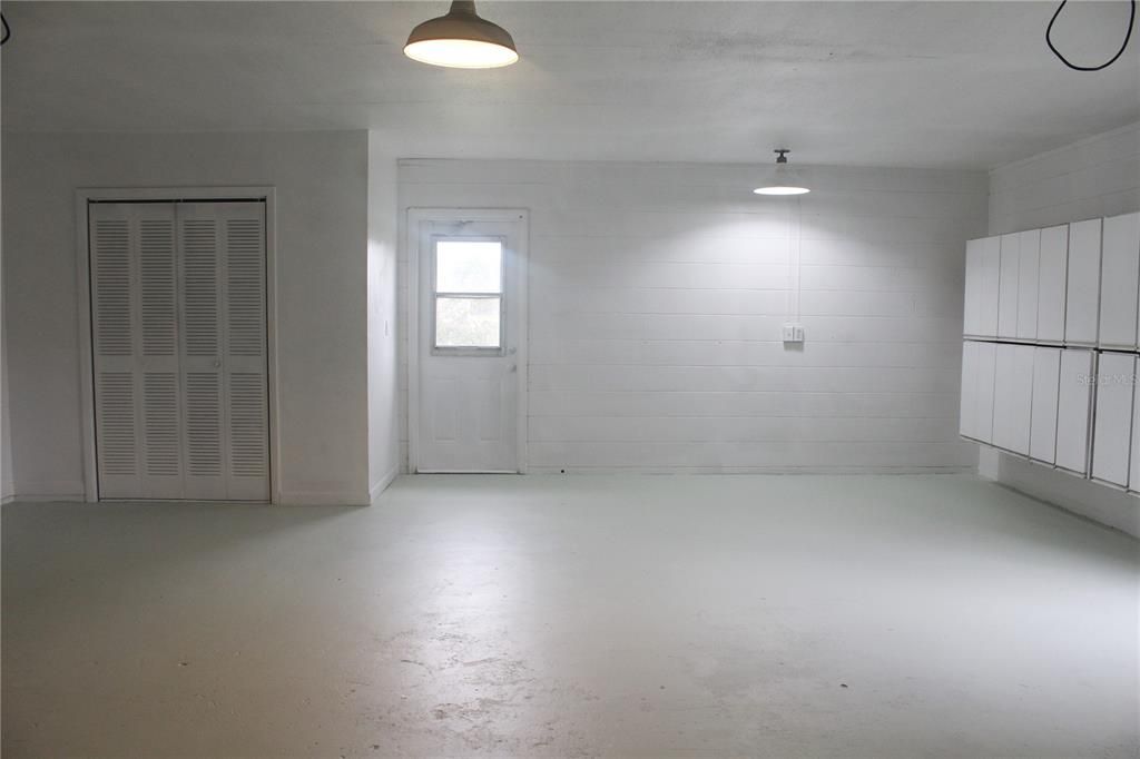 For Sale: $270,000 (4 beds, 2 baths, 2238 Square Feet)