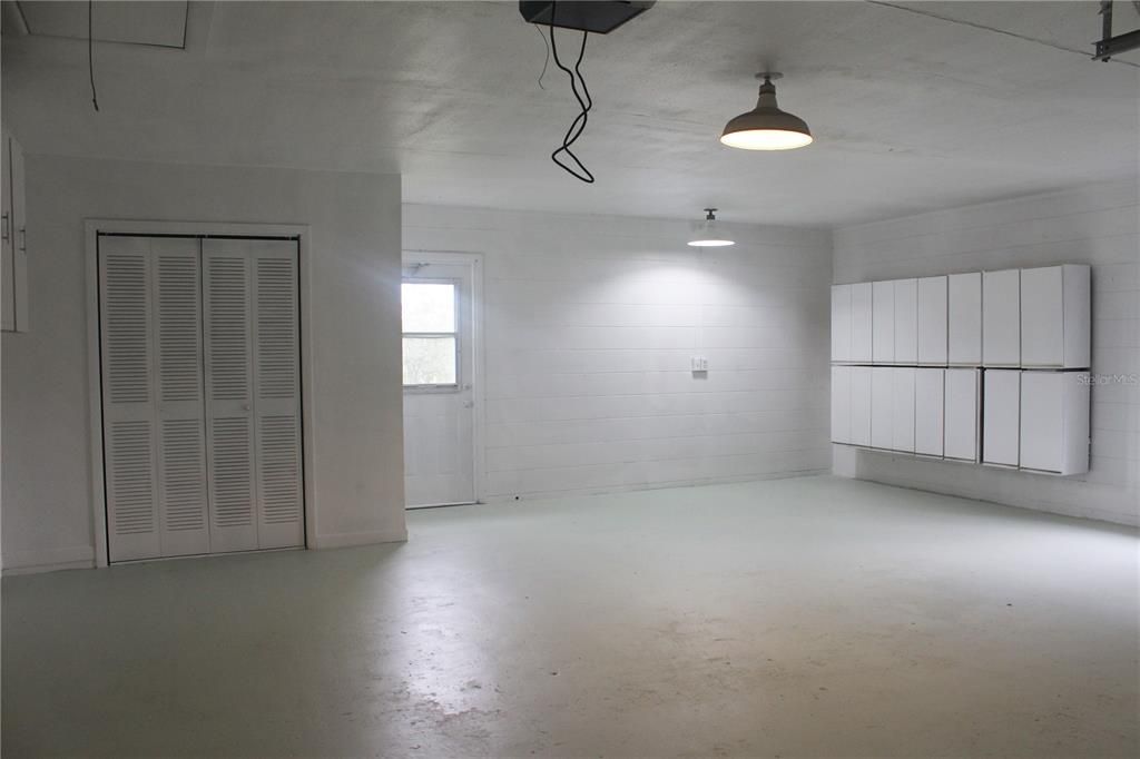 For Sale: $270,000 (4 beds, 2 baths, 2238 Square Feet)