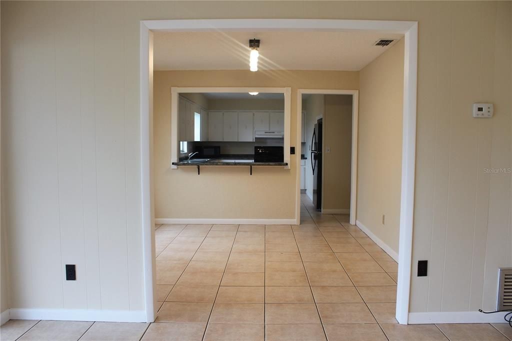 For Sale: $270,000 (4 beds, 2 baths, 2238 Square Feet)